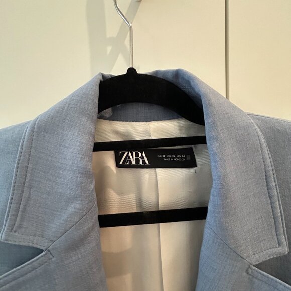 Zara Straight Cut Blue Blazer - Like New - Picture 5 of 8